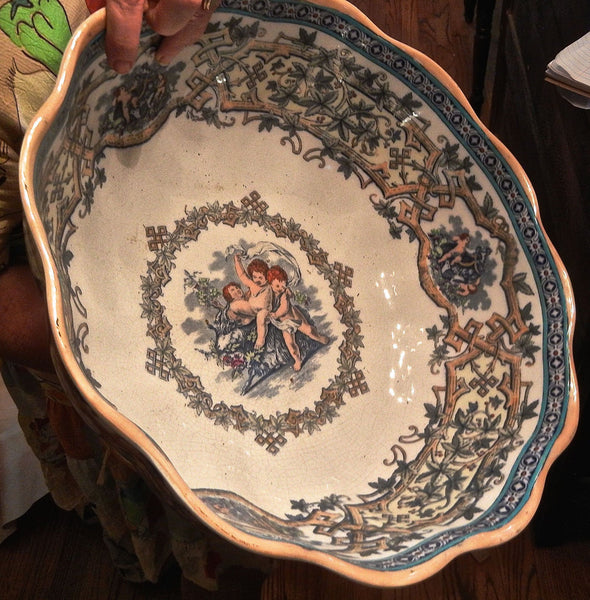 cupid   design  English 19th century  Ironstone porcelain pedestal bowl