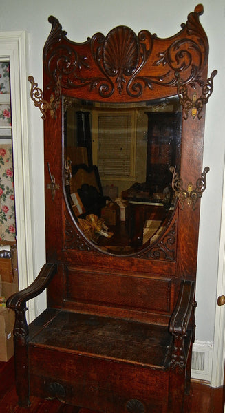 Oak Hall Tree With Beveled Mirror