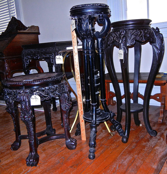 Pedestal Stand with three  legs